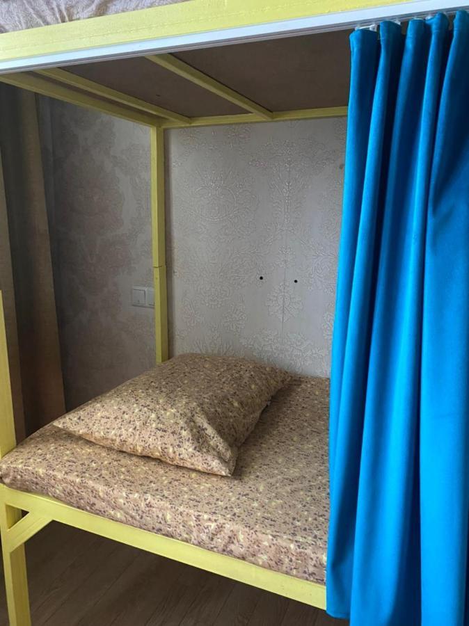 Room Hostel Dostyk Алма Ата Екстериор снимка