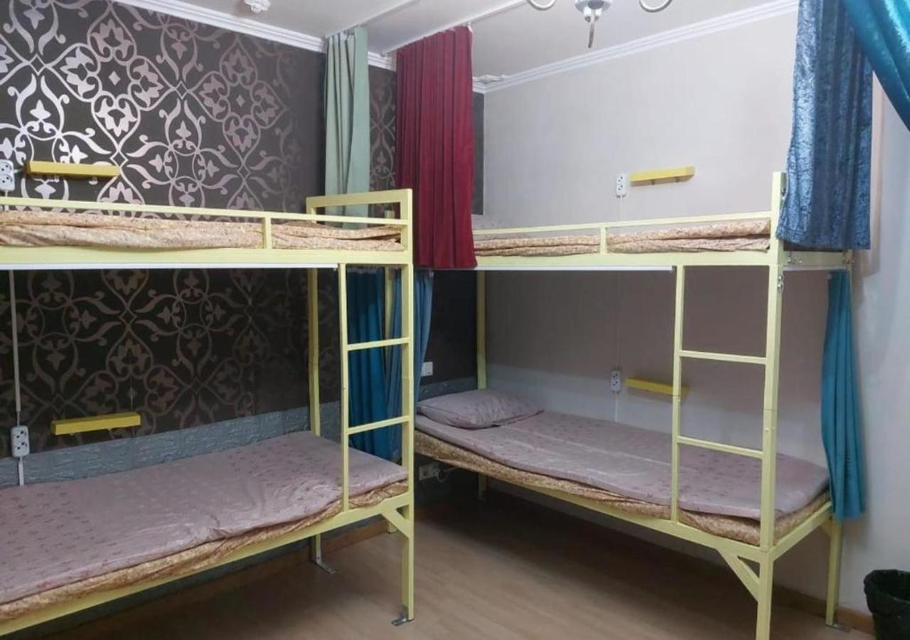 Room Hostel Dostyk Алма Ата Екстериор снимка