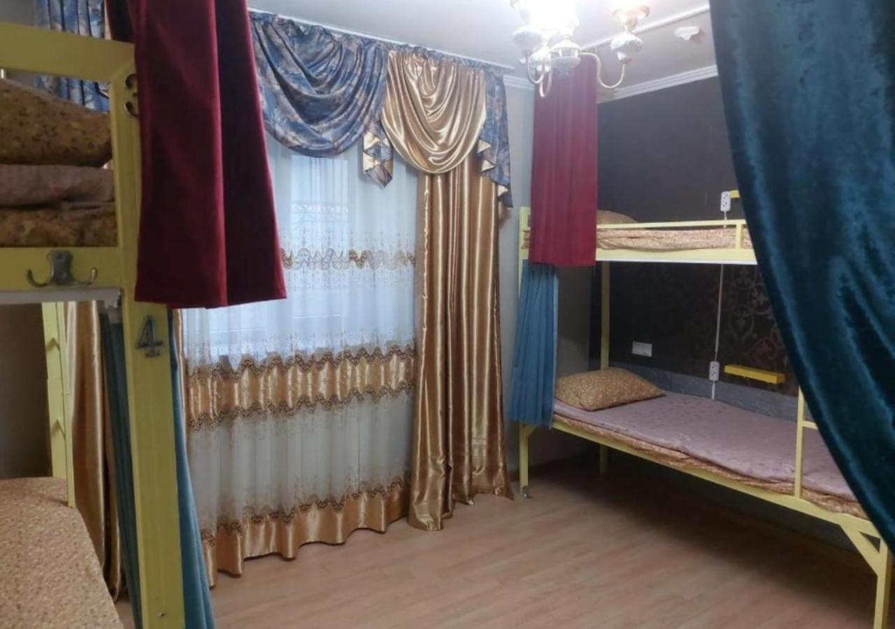 Room Hostel Dostyk Алма Ата Екстериор снимка