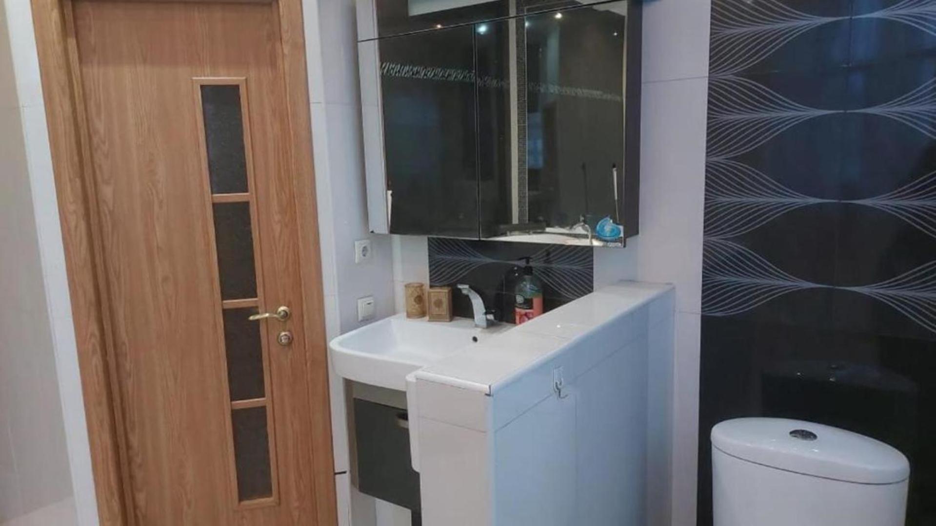 Room Hostel Dostyk Алма Ата Екстериор снимка