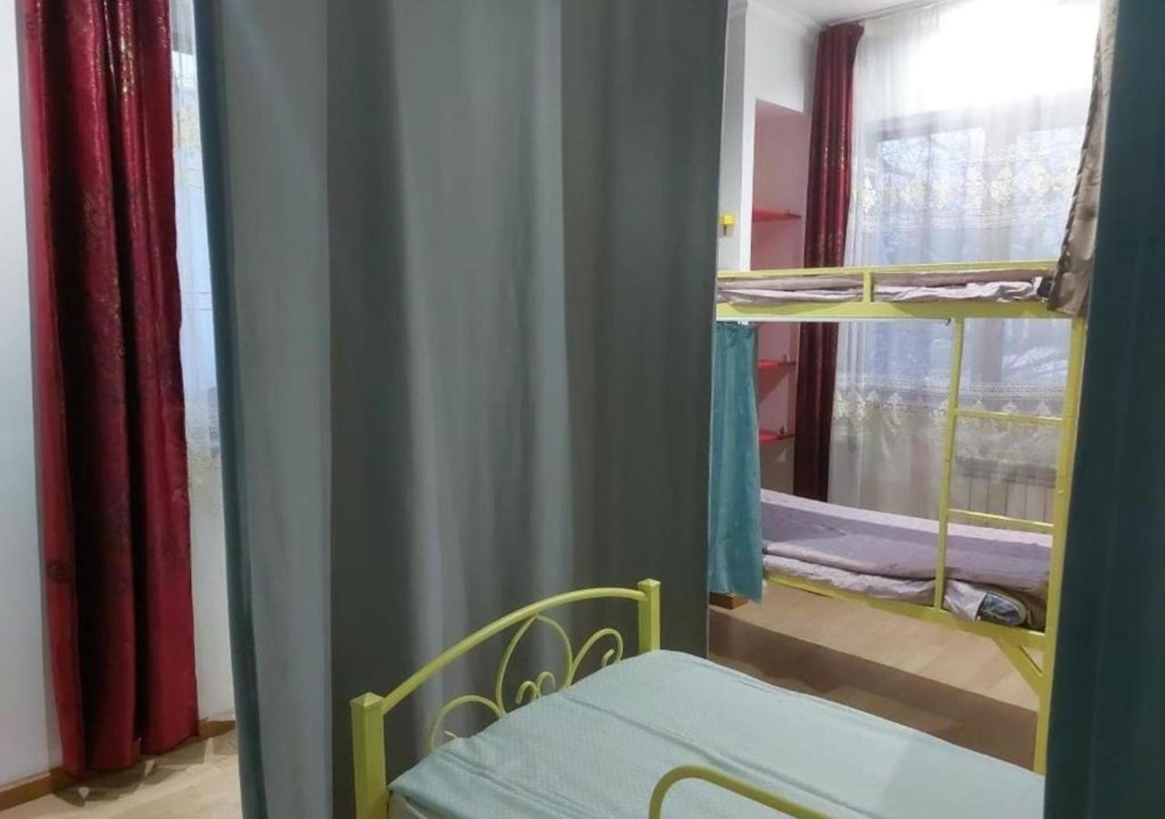Room Hostel Dostyk Алма Ата Екстериор снимка
